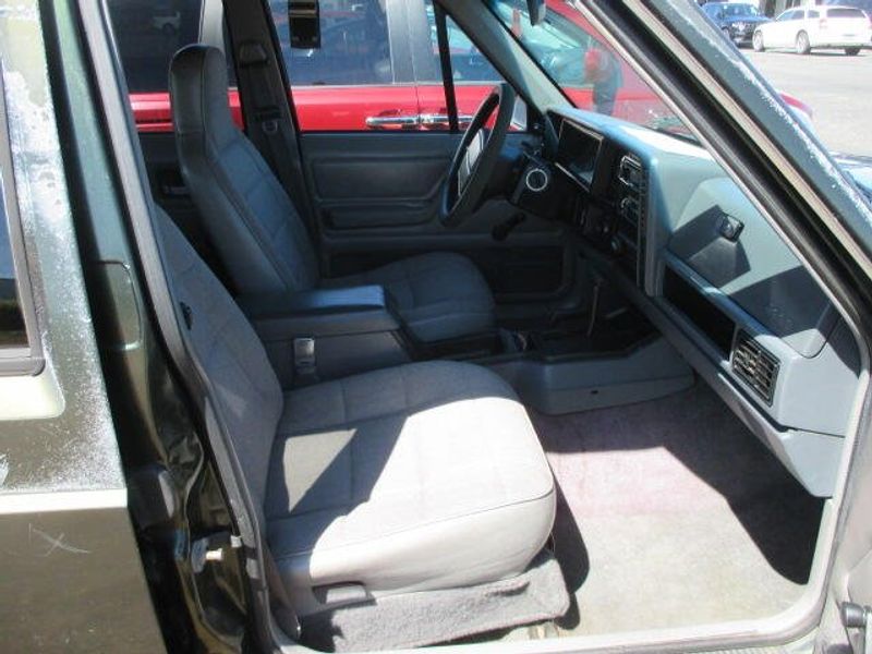 Used 1995 Jeep Cherokee SportImage 22