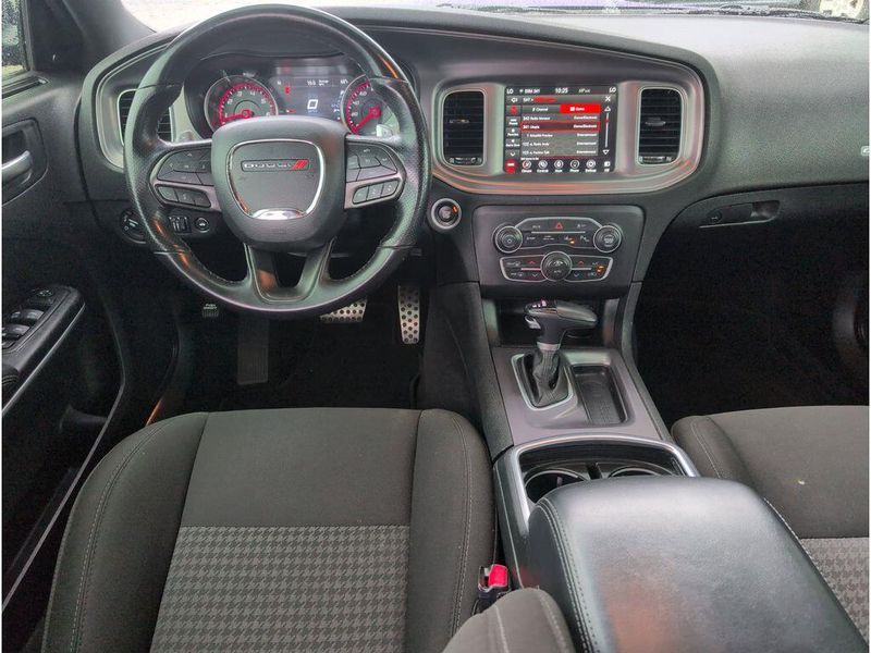 2023 Dodge Charger R/TImage 29