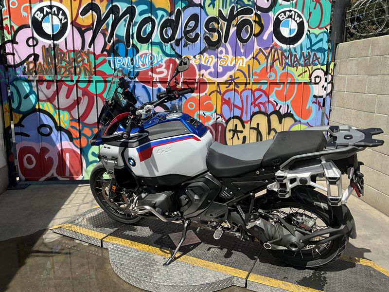 New 2026 BMW R 1300 GS Adventure Image 3