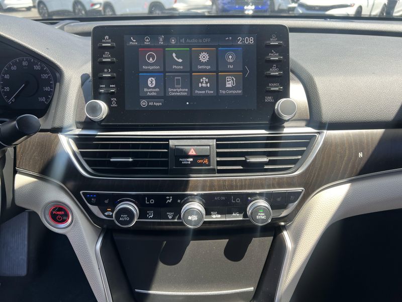 2019 Honda Accord Hybrid TouringImage 15
