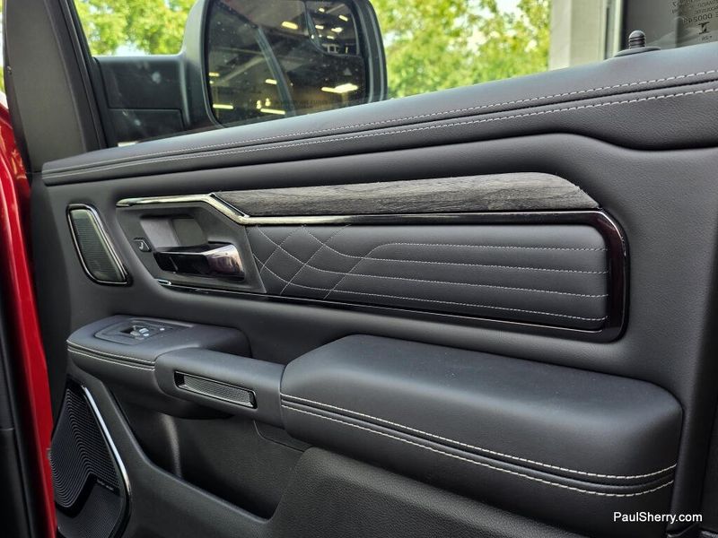 New 2026 RAM 1500 Limited Crew Cab 4x4 5'7' Box