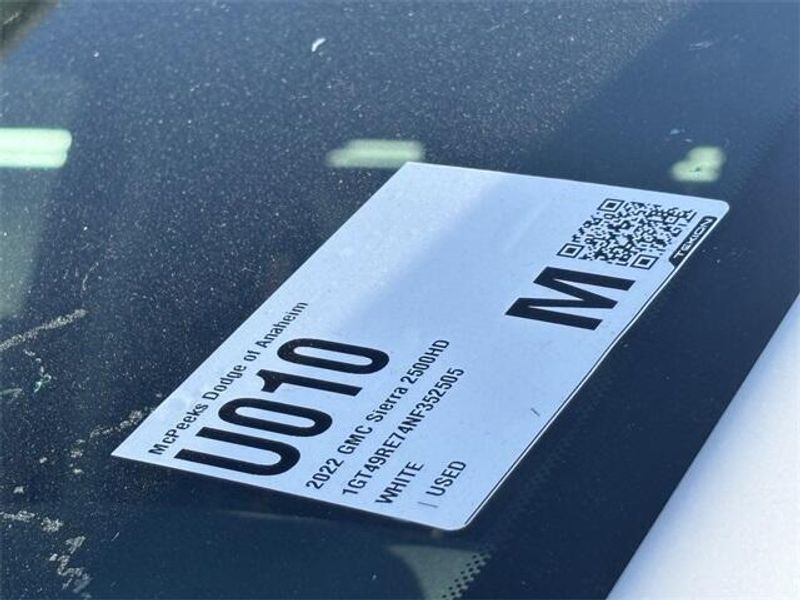 Used 2022 GMC Sierra 2500HD DenaliImage 9