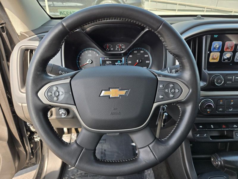 Used 2018 Chevrolet Colorado 4WD Crew Cab 128.3 Z71