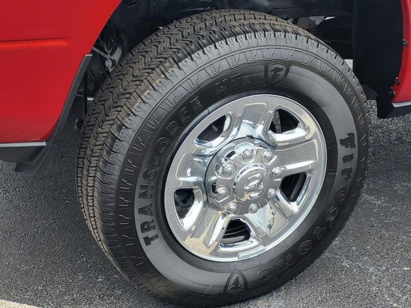 2025 RAM 2500 Tradesman Crew Cab 4x4 6