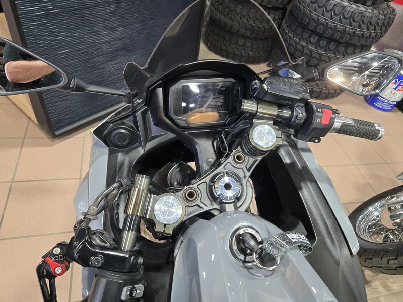 USED 2023 KAWASAKI NINJA 650 ABS KRT EDITION Image 15