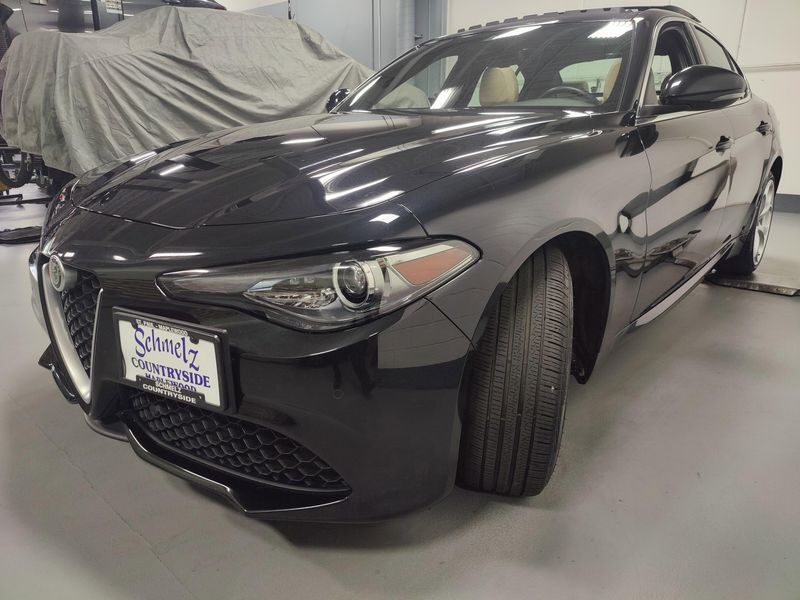 Used 2023 Alfa Romeo Giulia Lusso AWD w/Activ AsstImage 12