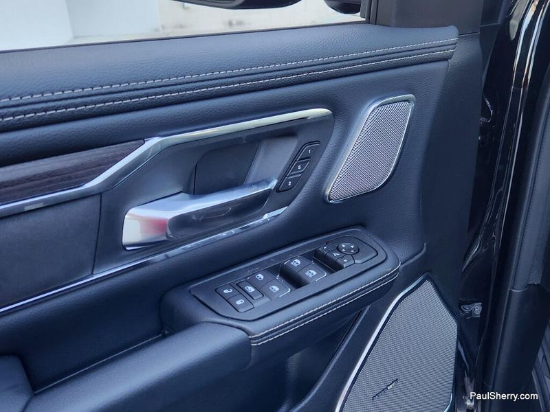 New 2026 RAM 1500 Laramie Crew Cab 4x4 5'7' Box