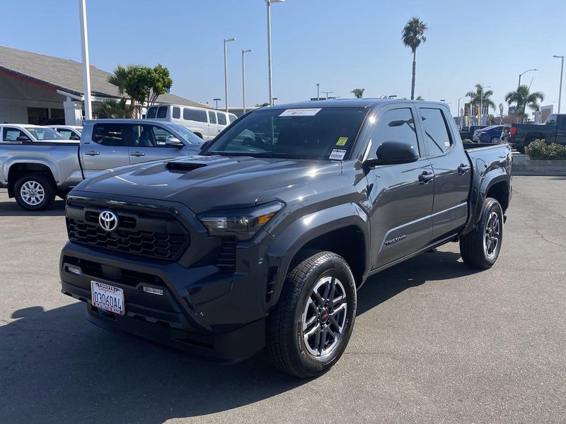 2024 Toyota Tacoma TRD SportImage 8