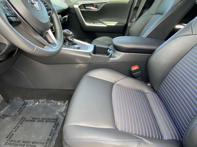 2024 Toyota RAV4 XSEImage 18