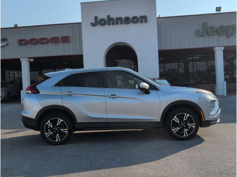 Used 2024 Mitsubishi Eclipse Cross Image 6