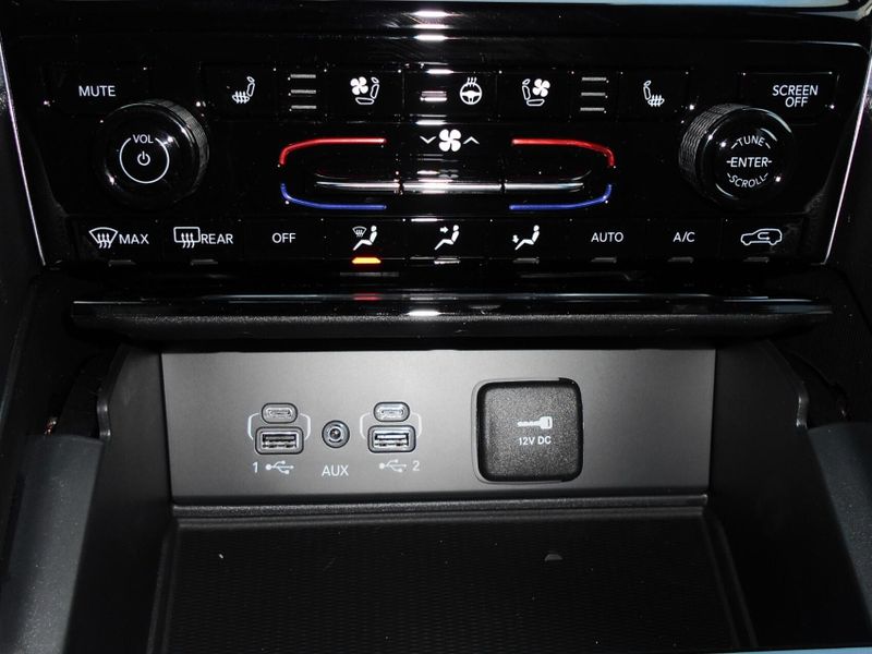 2025 Jeep Grand Cherokee Image 19