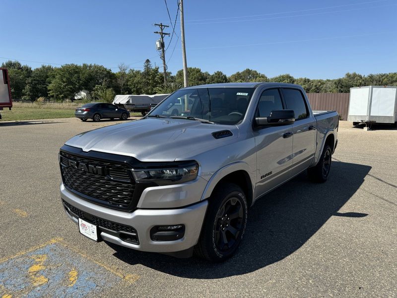 2025 RAM 1500 Big Horn Crew Cab 4x4 5