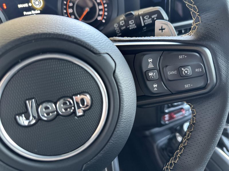 New 2025 Jeep Wrangler 4-door Rubicon 392Image 26