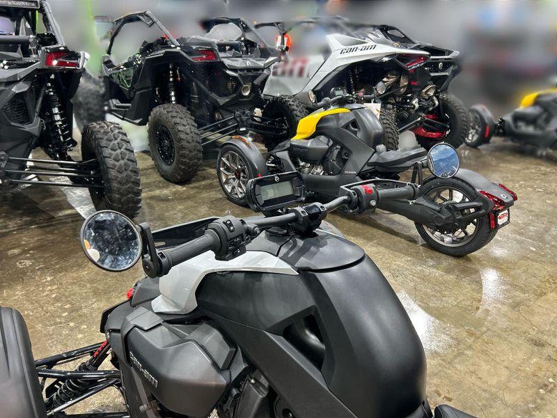 New 2026 Can-Am RYKER RALLY (900 ACE) Image 16