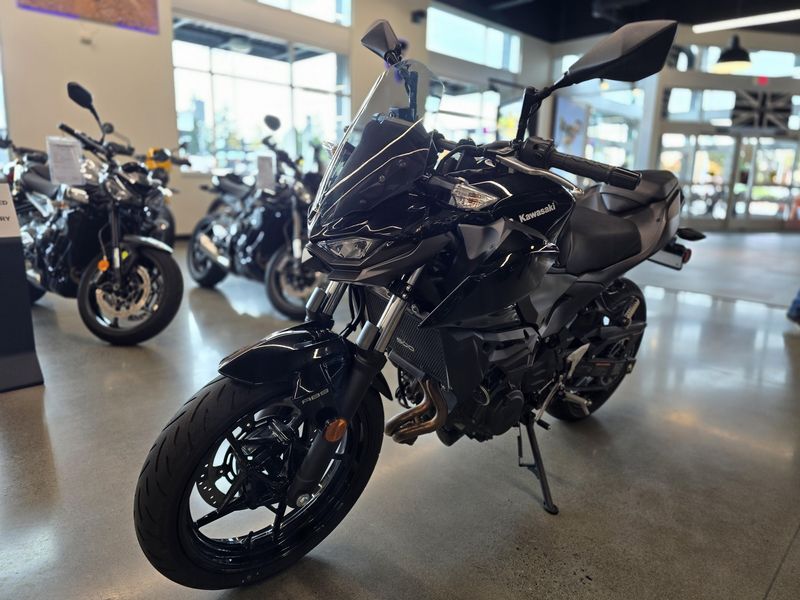 Used 2025 Kawasaki Z500 ABS 