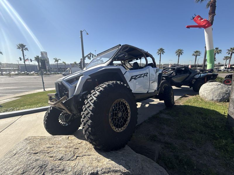 New 2026 Polaris RZR PRO R 4 ULTIMATE Image 14