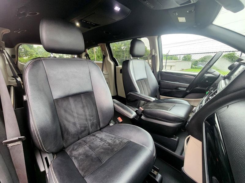 Used 2019 Dodge Grand Caravan SXT