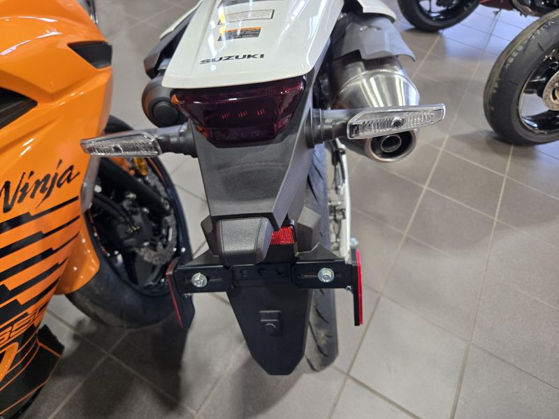 New 2025 Suzuki DRZ4SM SOLID SPECIAL WHITE NO 2 Image 13