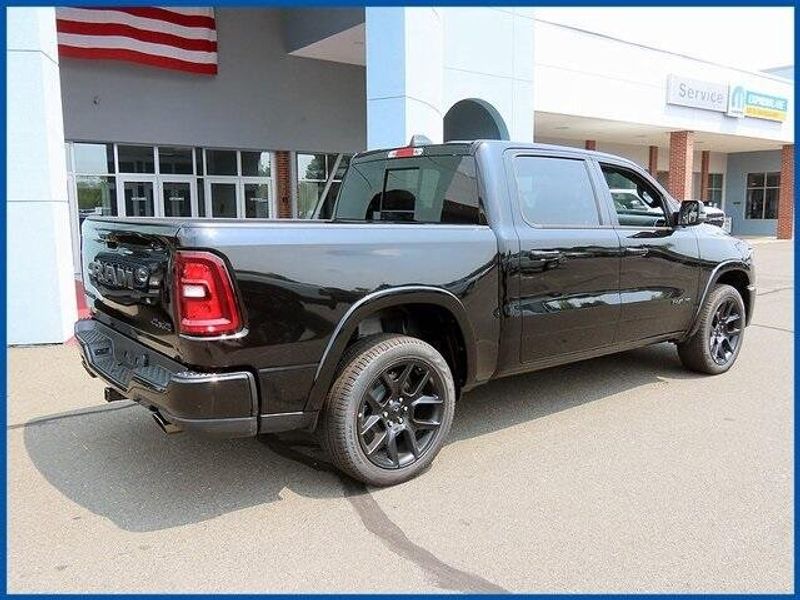 2025 RAM 1500 LaramieImage 7