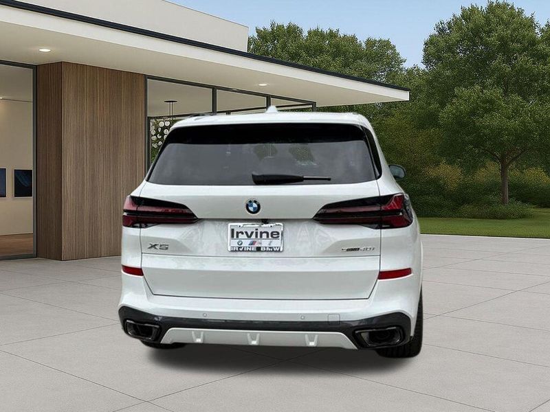 New 2026 BMW X5 sDrive40iImage 9
