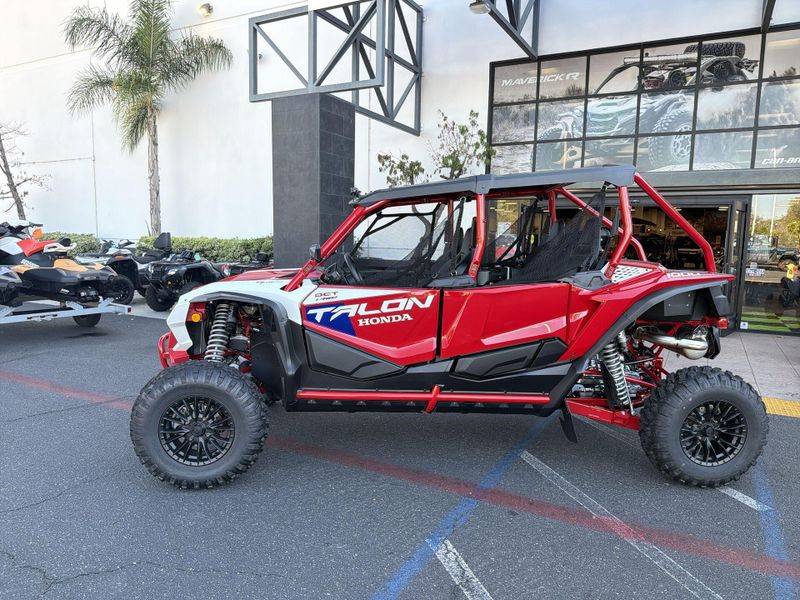 New 2026 Honda TALON1000R4 FOX LIVEVALVE Image 14