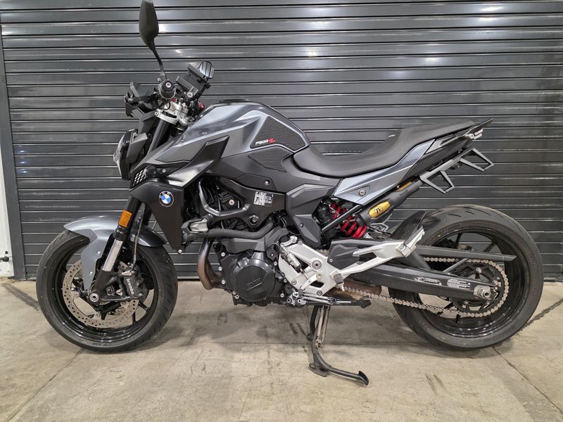 2022 BMW F 900 R
