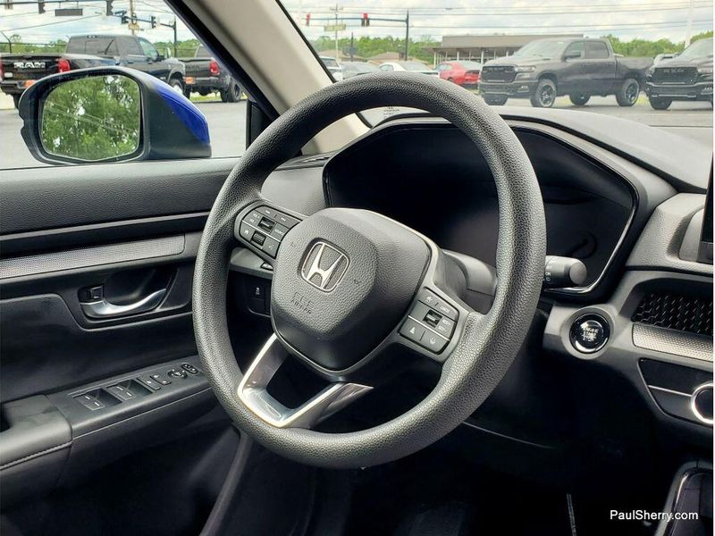 Used 2023 Honda CR-V LX