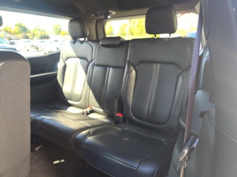 2022 Jeep Wagoneer Series I photo 29