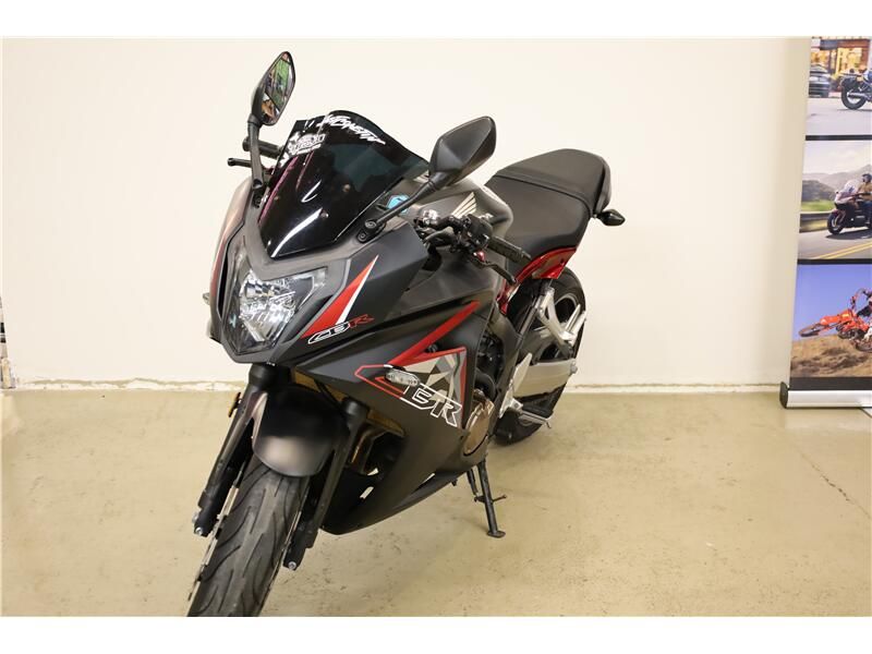 2021 Kawasaki NINJA 400 Image 3