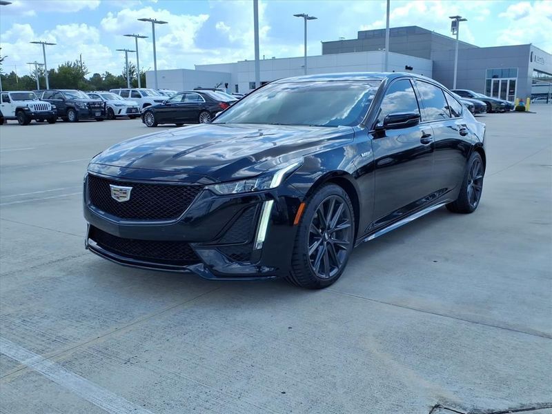 Used 2024 Cadillac CT5 V-SeriesImage 2