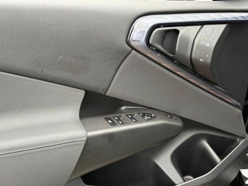 Used 2025 BMW X3 30 xDriveImage 17