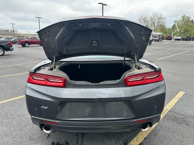 2017 Chevrolet Camaro 2LTImage 17