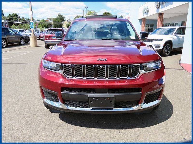 2021 Jeep Grand Cherokee L LimitedImage 3