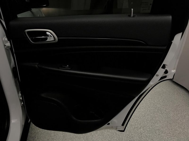 Used 2020 Jeep Grand Cherokee NorthImage 13