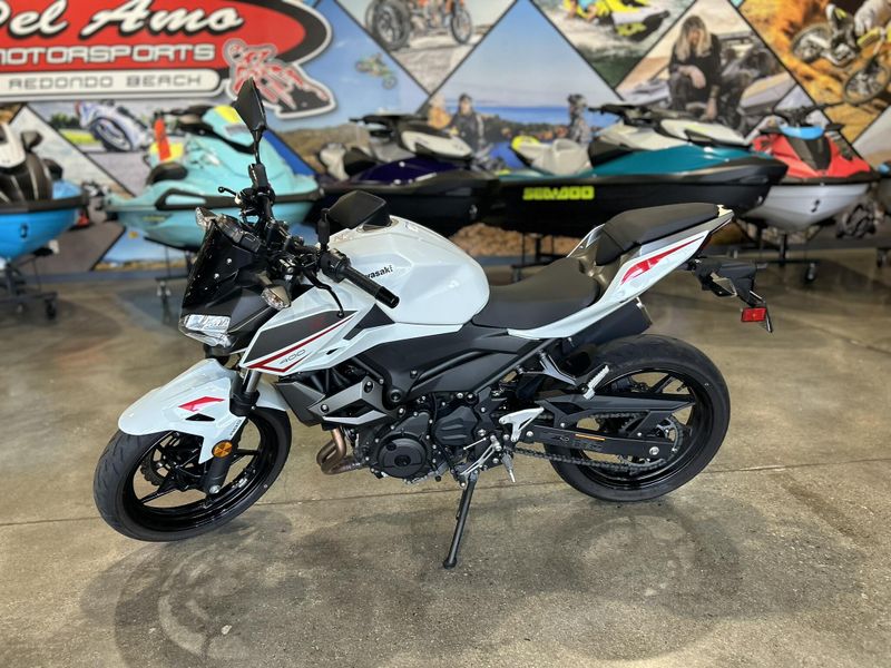Used 2022 Kawasaki Z400 ABS Image 5
