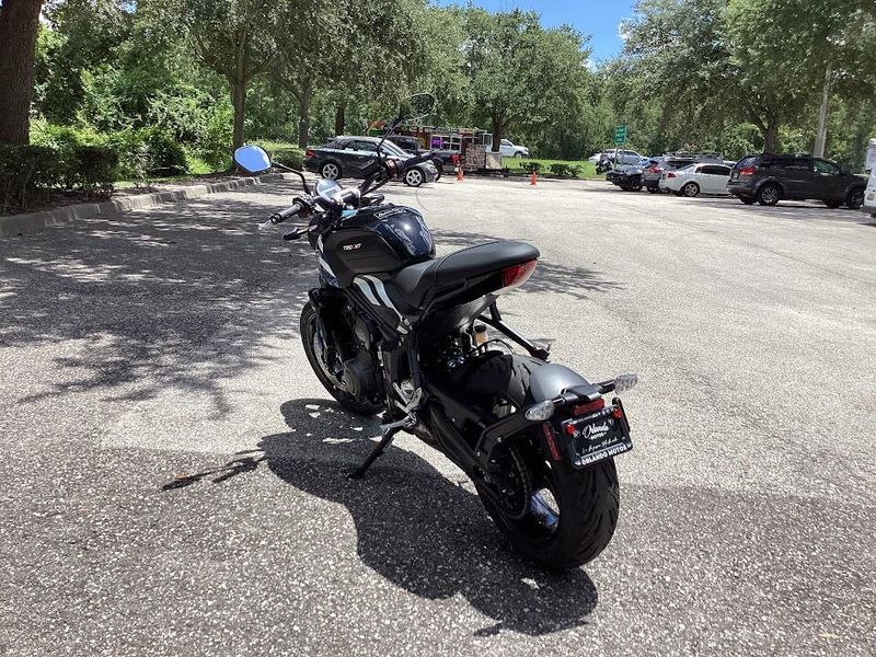 New 2025 Triumph Trident 660 