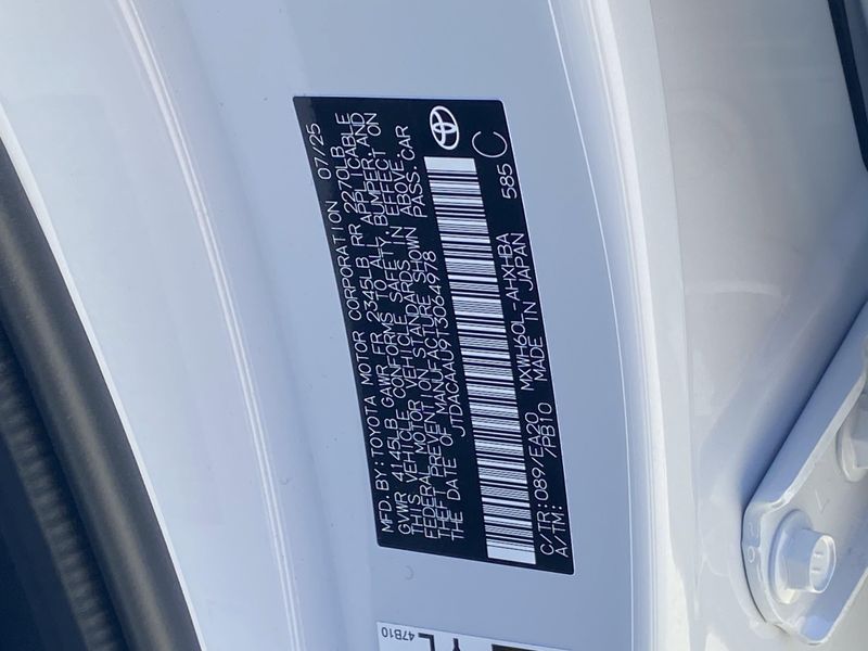 New 2026 Toyota Prius Image 20