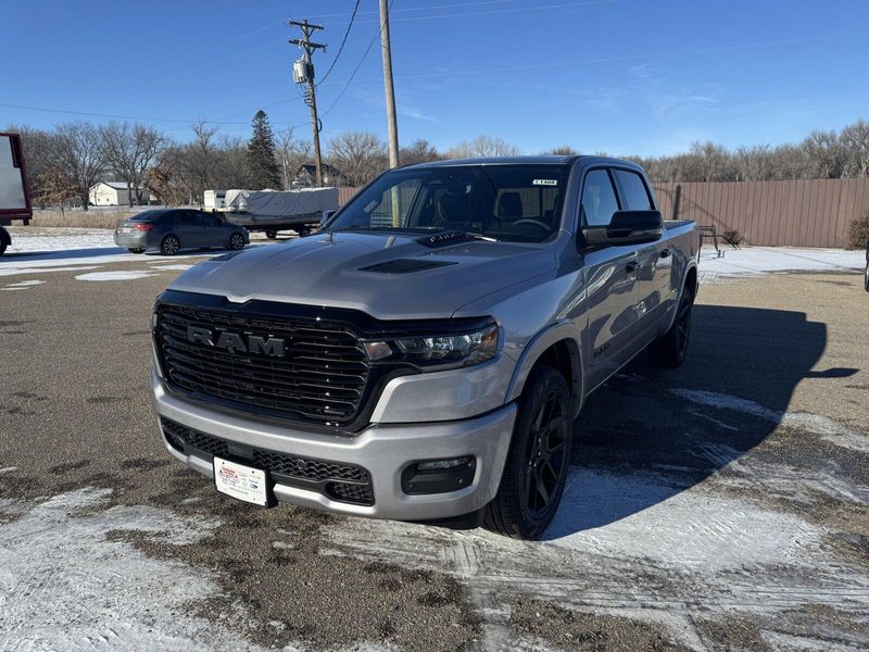 2025 RAM 1500 LaramieImage 4