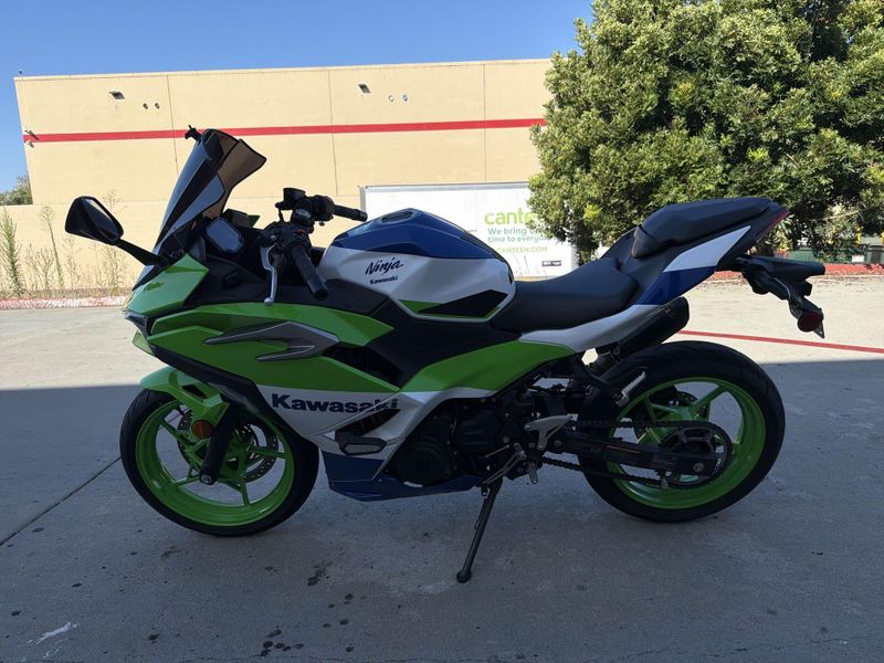 Used 2024 Kawasaki NINJA 500 KRT SE ABS Image 14