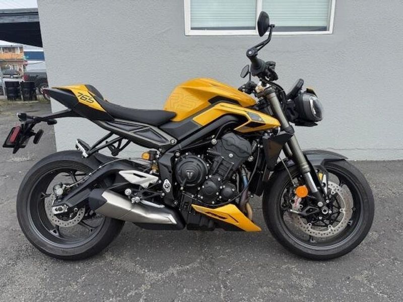 Used 2025 Triumph STREET TRIPLE RS 