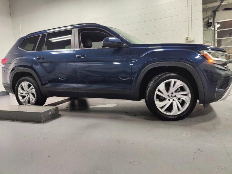 2023 Volkswagen Atlas V6 AWD SE w/TechnologyImage 4