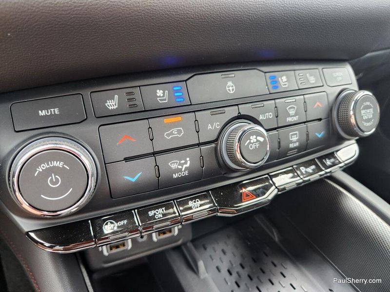 New 2025 Dodge Durango Gt Plus AwdImage 44