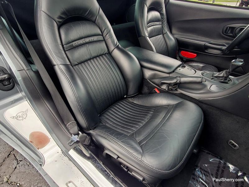 Used 2004 Chevrolet Corvette 