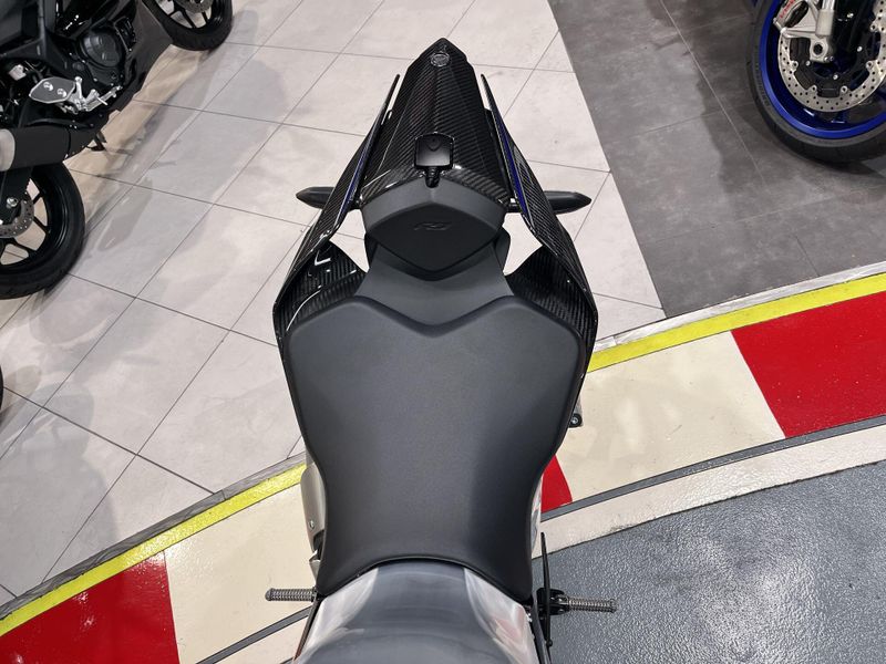 New 2026 Yamaha YZF-R1M Image 13