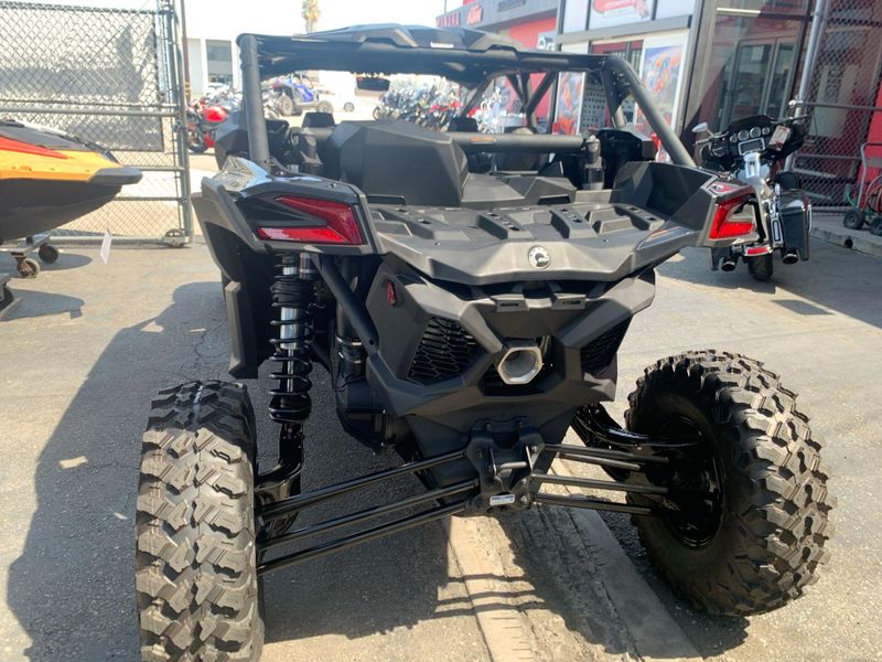 New 2025 Can-Am MAVERICK X3 MAX X RS TURBO RR SMART-SHOX Image 14