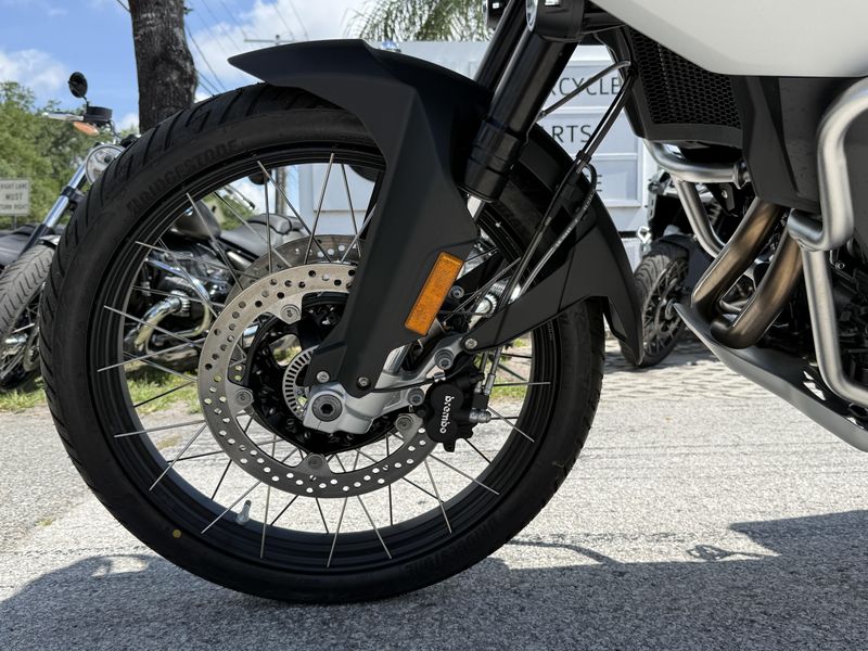 2025 BMW F 900 GS Adventure