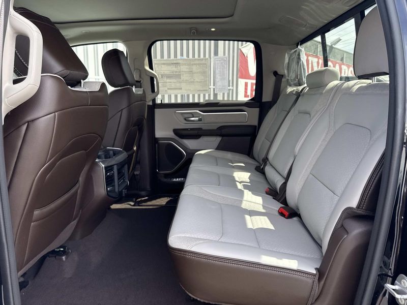 New 2026 RAM 1500 Laramie Crew Cab 4x4 5'7' Box