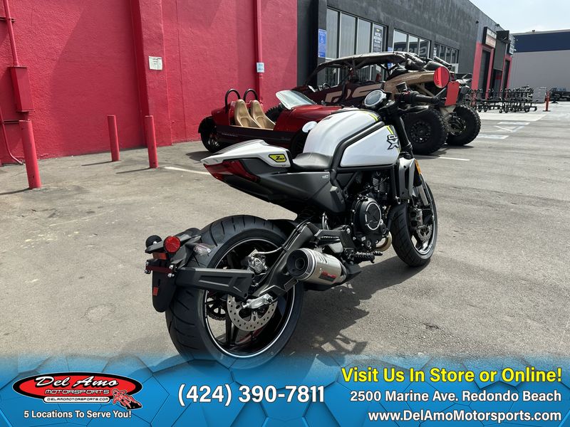 2023 CFMOTO CF700-2AUS  in a NEBULA WHITE exterior color. Del Amo Motorsports of Redondo Beach (424) 304-1660 delamomotorsports.com 