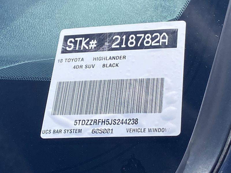 Used 2018 Toyota Highlander LEImage 31