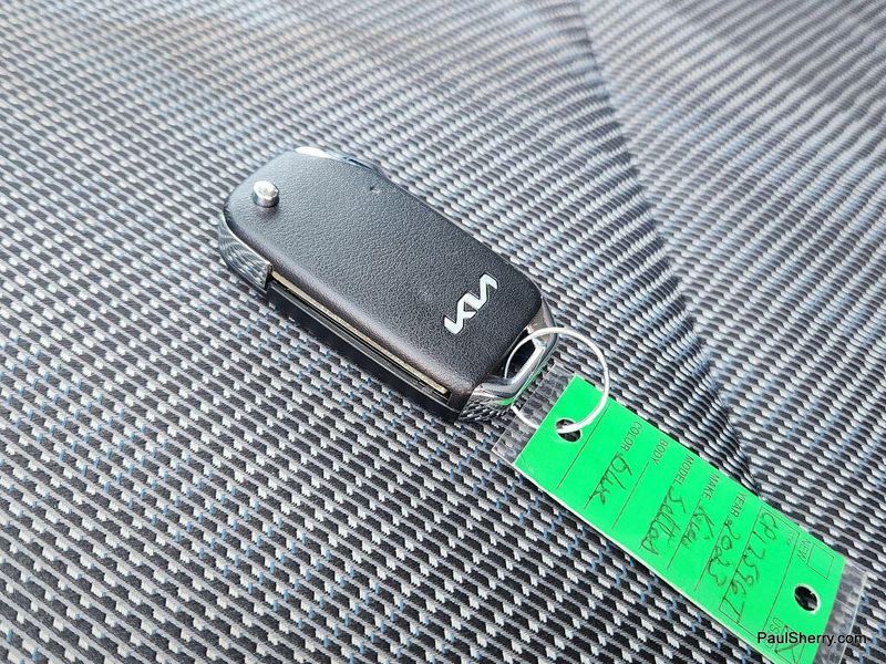 Used 2023 Kia Seltos LX